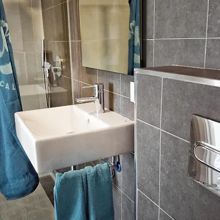Mamboo Cala Ratjada Hotell 2*